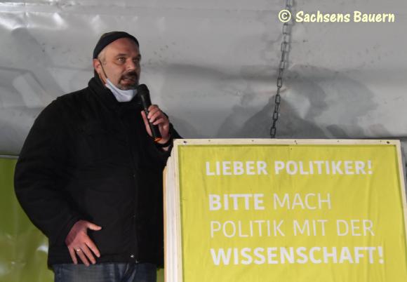 Demo-Dresden-12.jpg